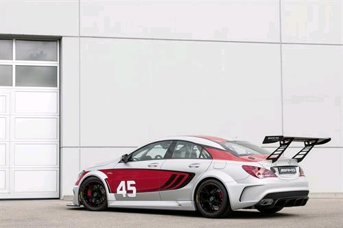 Mercedes CLA 45 AMG Racing Series